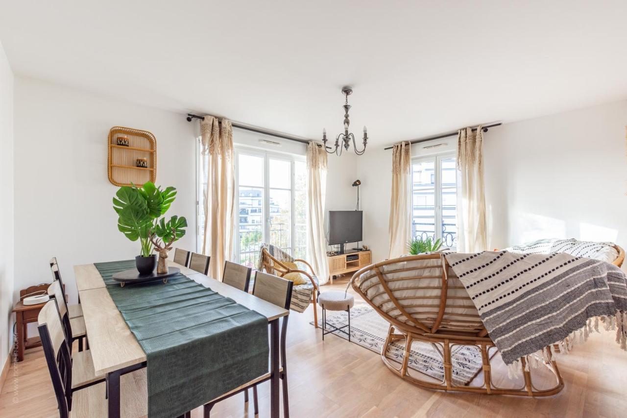 Luxe Flat For 7 - Fairytale Factory Apartment Bussy-Saint-Georges Bagian luar foto