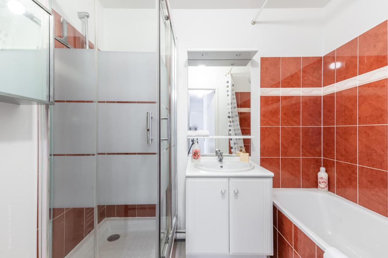 Luxe Flat For 7 - Fairytale Factory Apartment Bussy-Saint-Georges Bagian luar foto